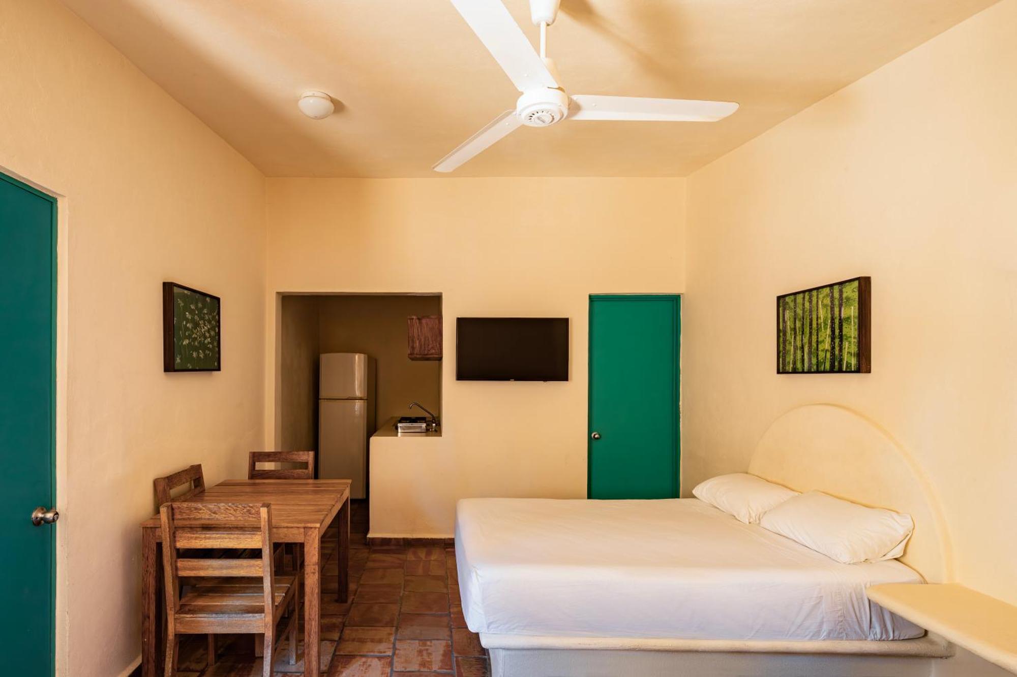 Bungalows Las Arenas San Patricio Melaque Buitenkant foto